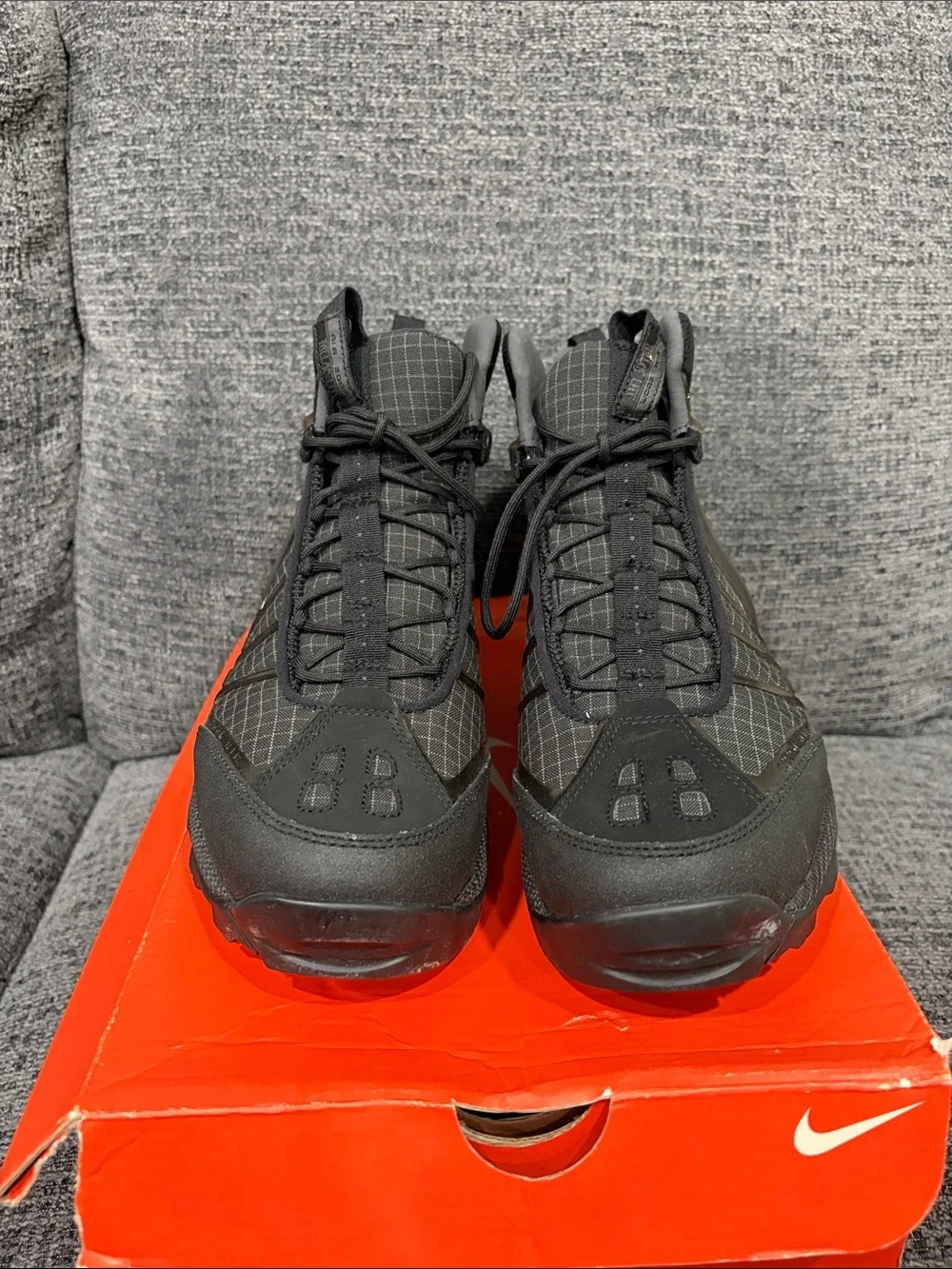 Brand new, never worn Nike Black / Orange Men's High-Top boots